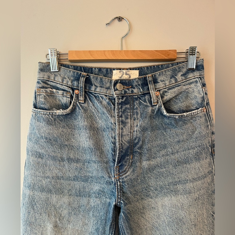 Free People Distressed Blue Jeans - Picture 2 of 5